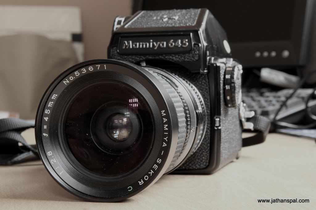 IMAGE: http://i549.photobucket.com/albums/ii373/jhanspal1/Mamiya/IMG_0736-1.jpg