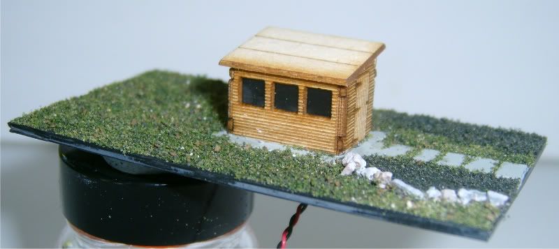 Miniscene Models Garden Shed &amp; Pig sty /ark build - Model Rail Forum